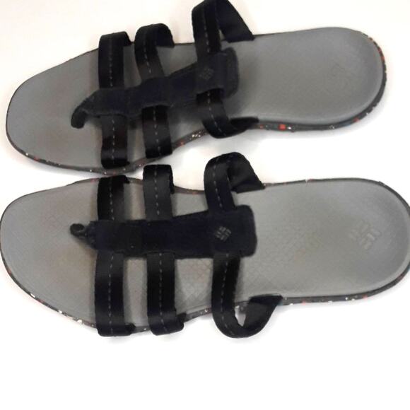 Womens Sz 7 Black Strappy Thong Lightweight Flat Columbia Sandals - Picture 4 of 7